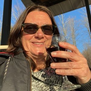 Meet your Posher, Catherine